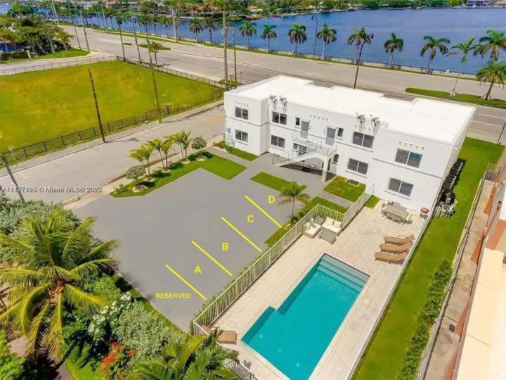 Free Parking, Bay View, Pool, Step To Beach Hollywood Zewnętrze zdjęcie