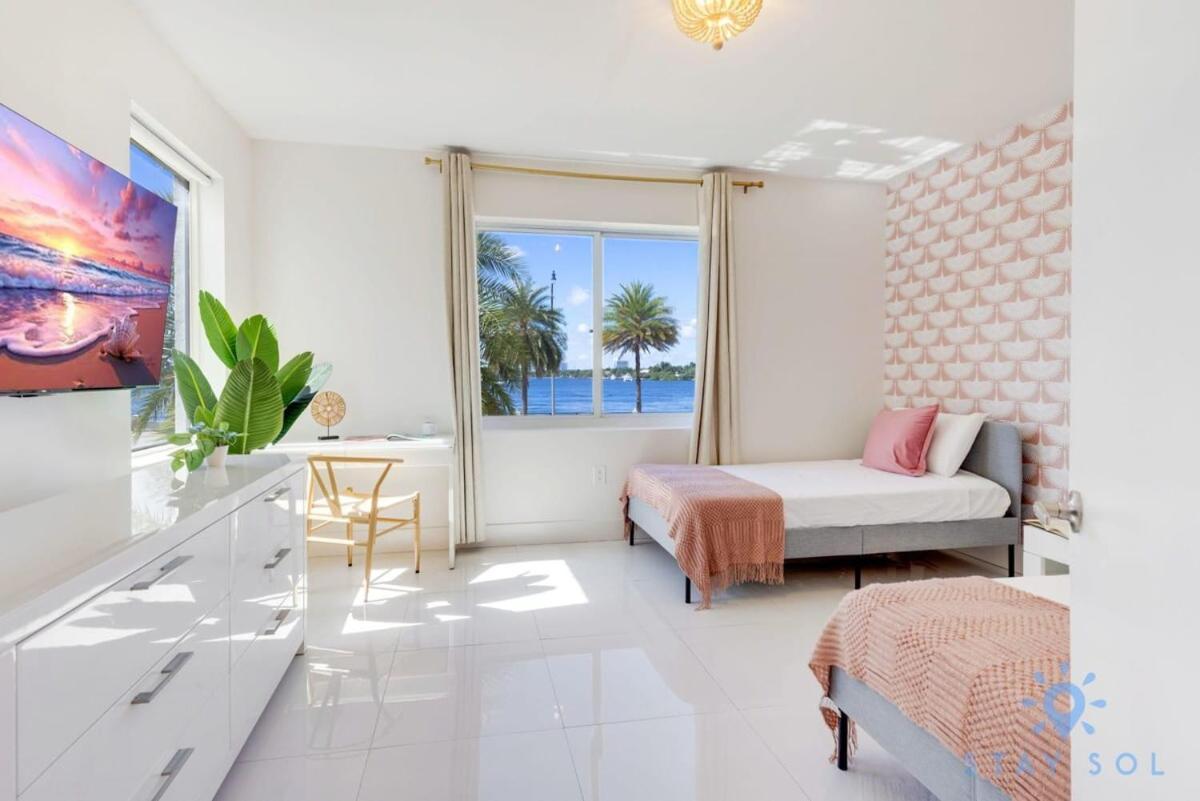 Free Parking, Bay View, Pool, Step To Beach Hollywood Zewnętrze zdjęcie