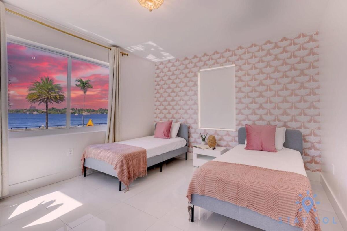 Free Parking, Bay View, Pool, Step To Beach Hollywood Zewnętrze zdjęcie